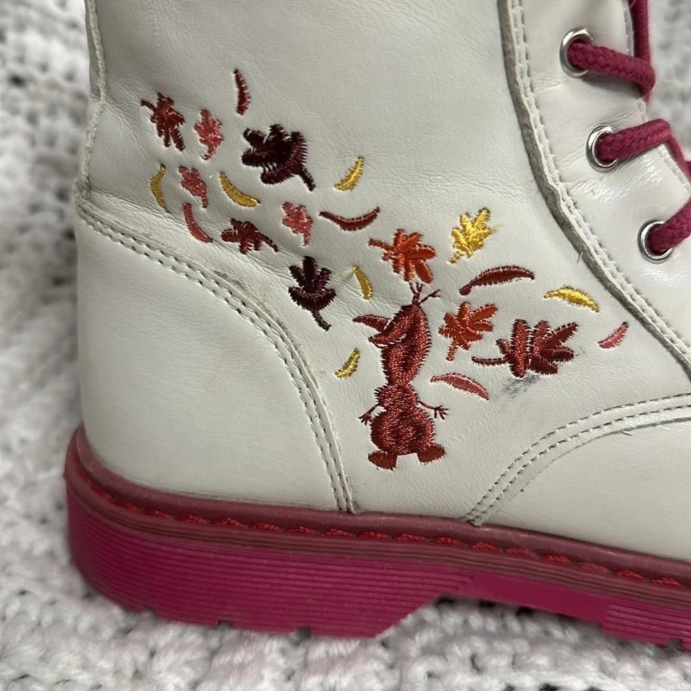SUPER CUTE Disney FROZEN II Lace Up Ankle Boots, White & Pink, Girls'  size 4